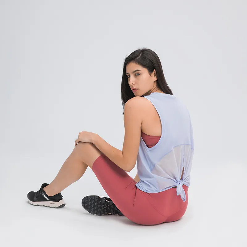 ladies' sleeveless exercise shirts