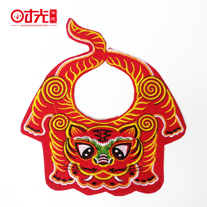 Chinese Traditional Embroidered Tiger Head Baby Bib Saliva Towel Baby Gift