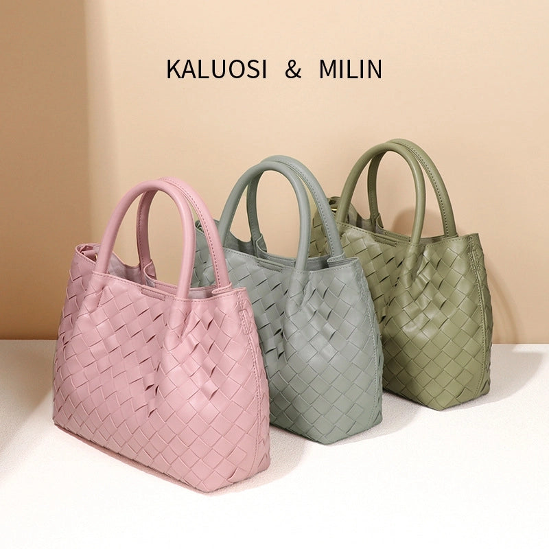 Women's Medium Pu Leather Solid Color Streetwear Square Magnetic Buckle Handbag