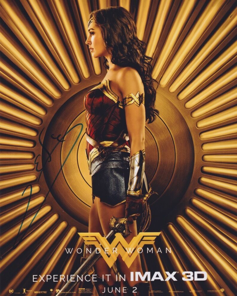 Gal Gadot (Wonder Woman) signed 8X10 Photo Poster painting