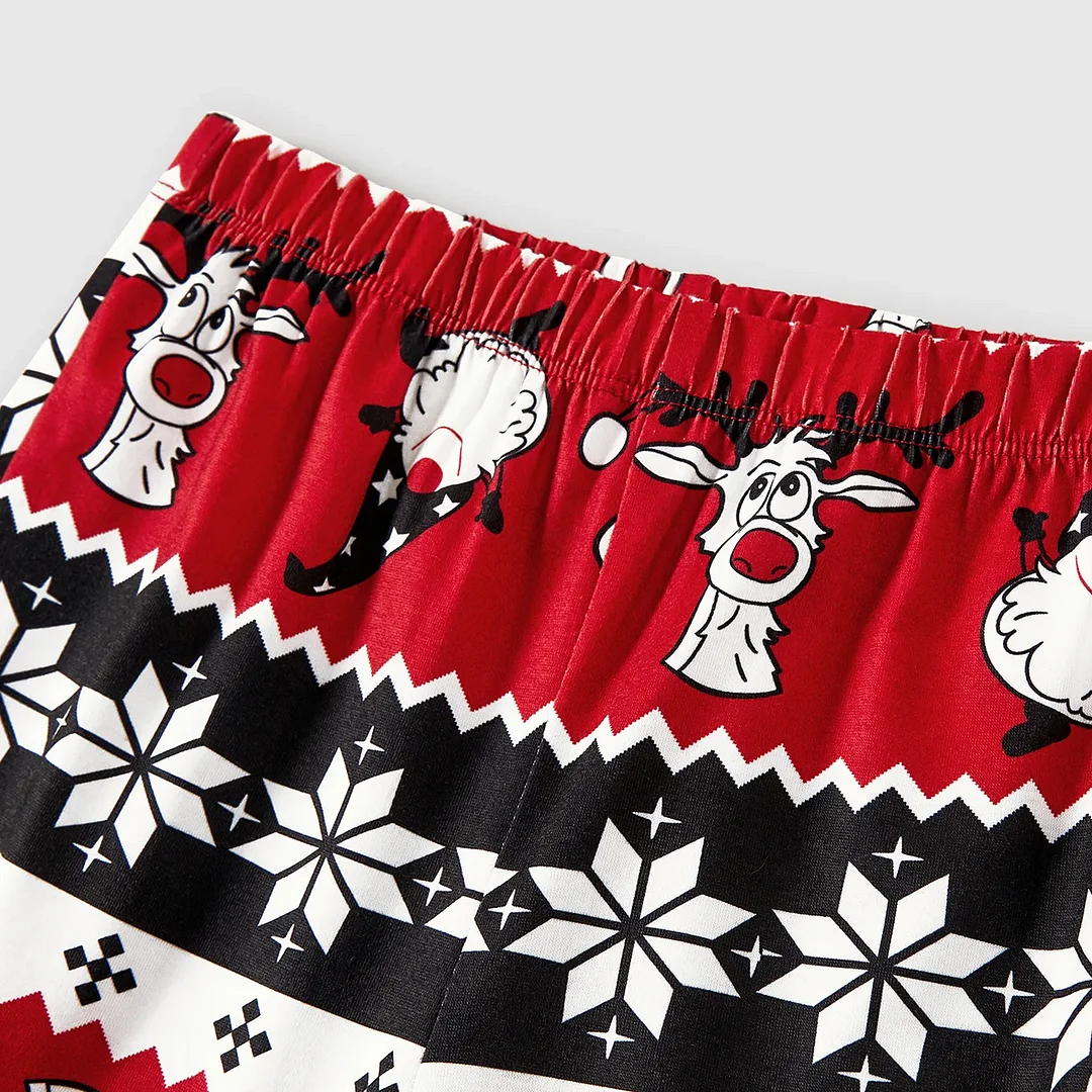 "We are Family" 2024 Christmas Wreath - Black Long Sleeve with Fashionable and Versatile Multi-Element Christmas pants Family Matching Pajamas