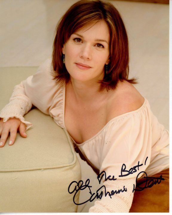 CATHERINE DENT Signed Autographed Photo Poster painting