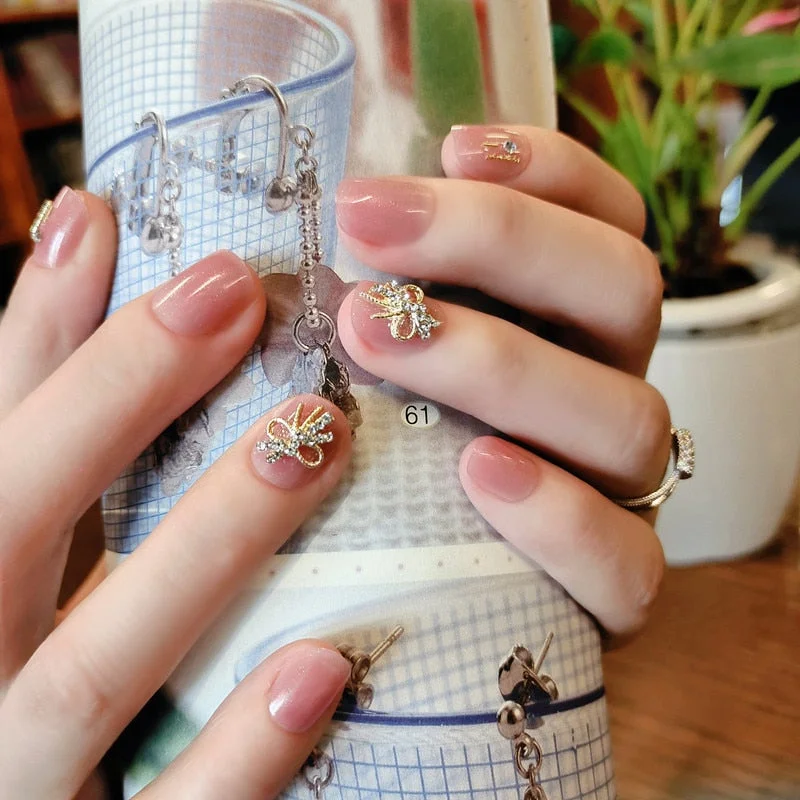 24 Pcs Nude Color nail tips Women Wearable  Fake press on Nails with Diamond Short Round Full Cover artificial nails with Glue-Nail Inspo