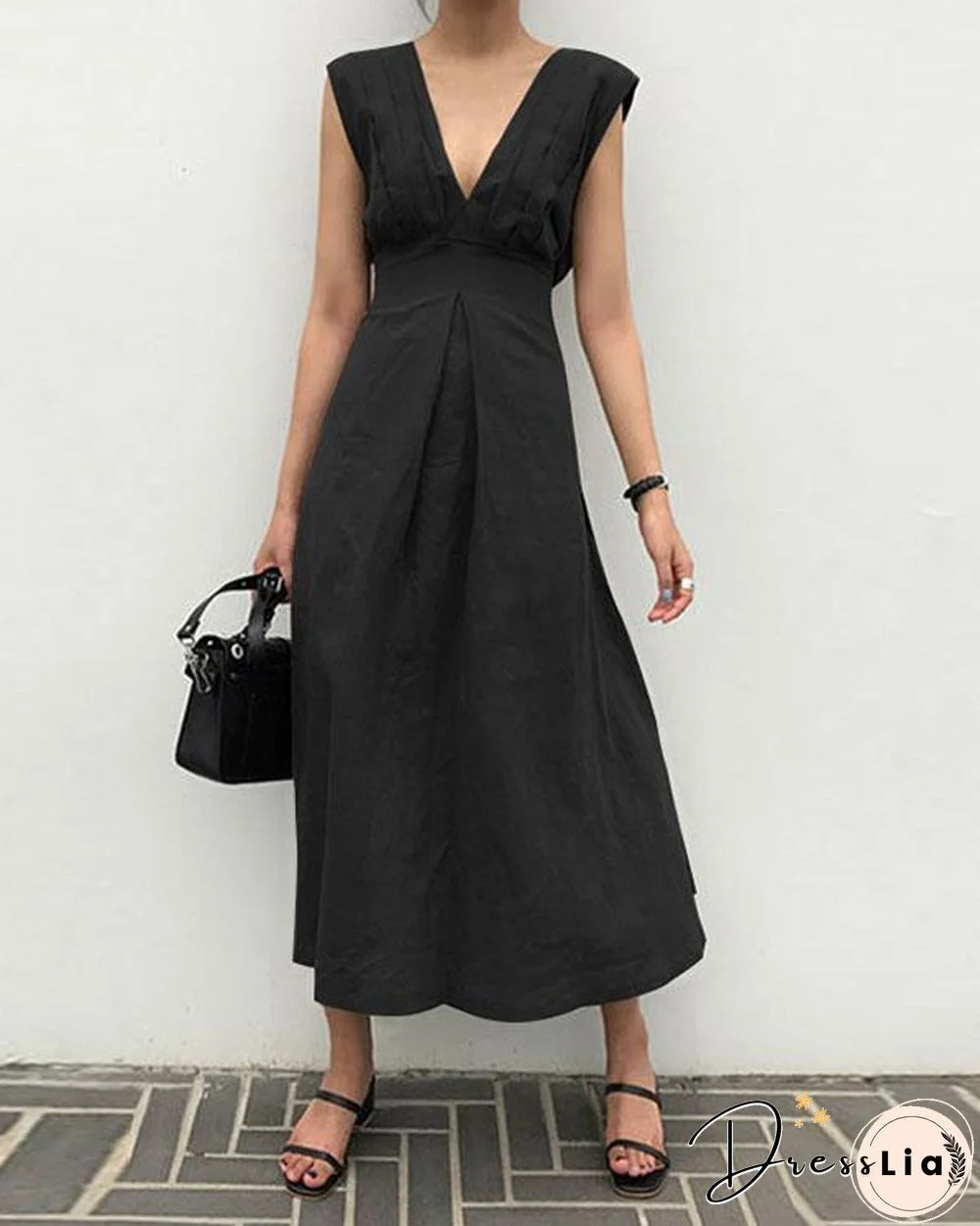 Solid Sleeveless Deep V Neck Fit&Flare Linen Maxi Dresses