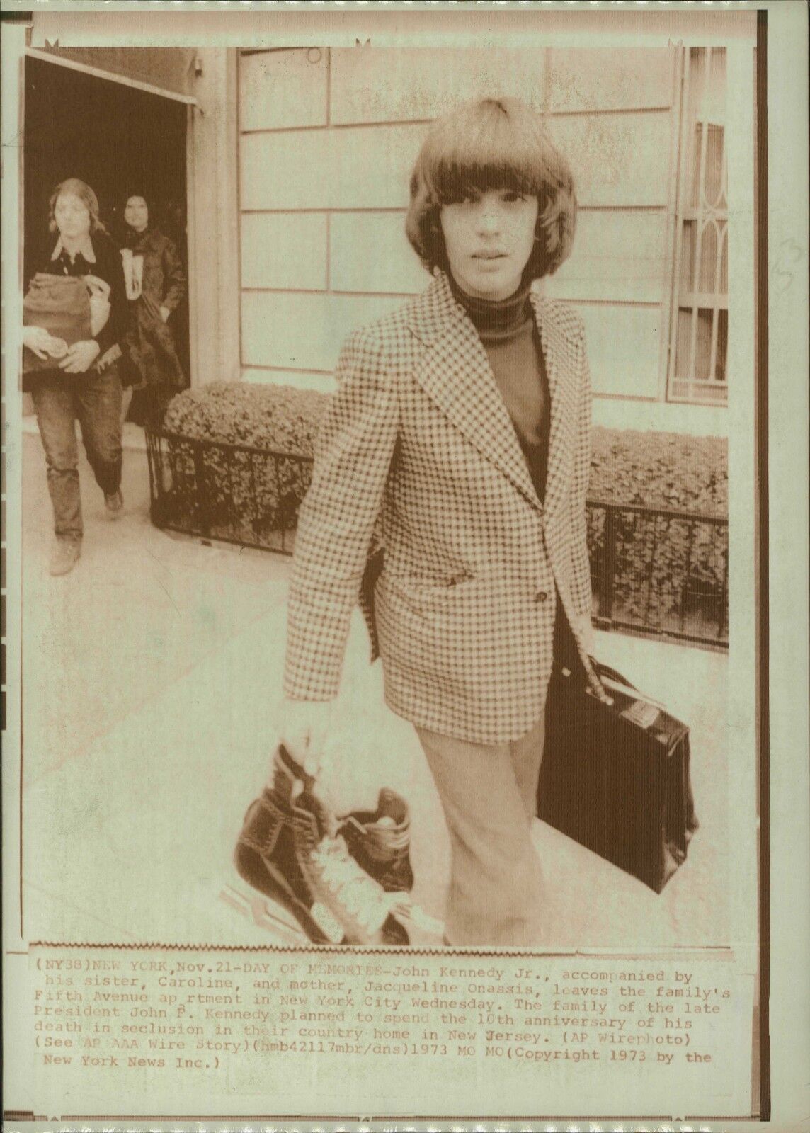 Jacqueline Kennedy John Kennedy Jr. 1973 Press Photo Poster painting 10th Anniversary death