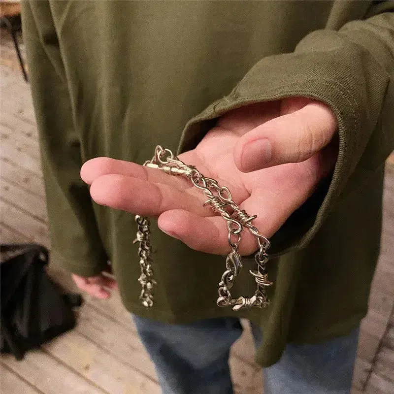Brownm Barbed Wire Necklace