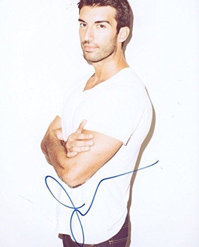 Justin Baldoni Signed Autographed 8x10 Photo Poster painting Jane The Virgin Gay Interest COA VD