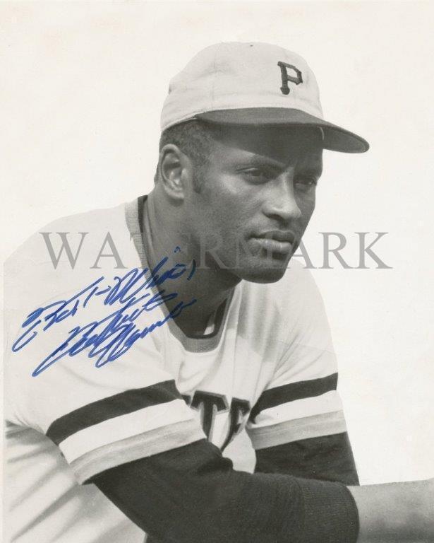 REPRINT - ROBERTO CLEMENTE Signed Pittsburgh Pirates Glossy 8 x 10 Photo Poster painting RP
