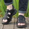 Gioiacombo&trade; Sandali da spiaggia regolabili in pelle con velcro da uomo