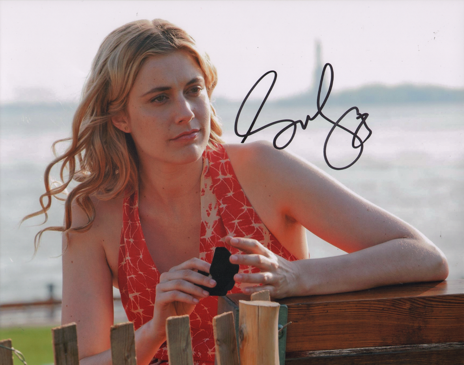 ~ GRETA GERWIG Authentic Hand-Signed LADY BIRD Writer