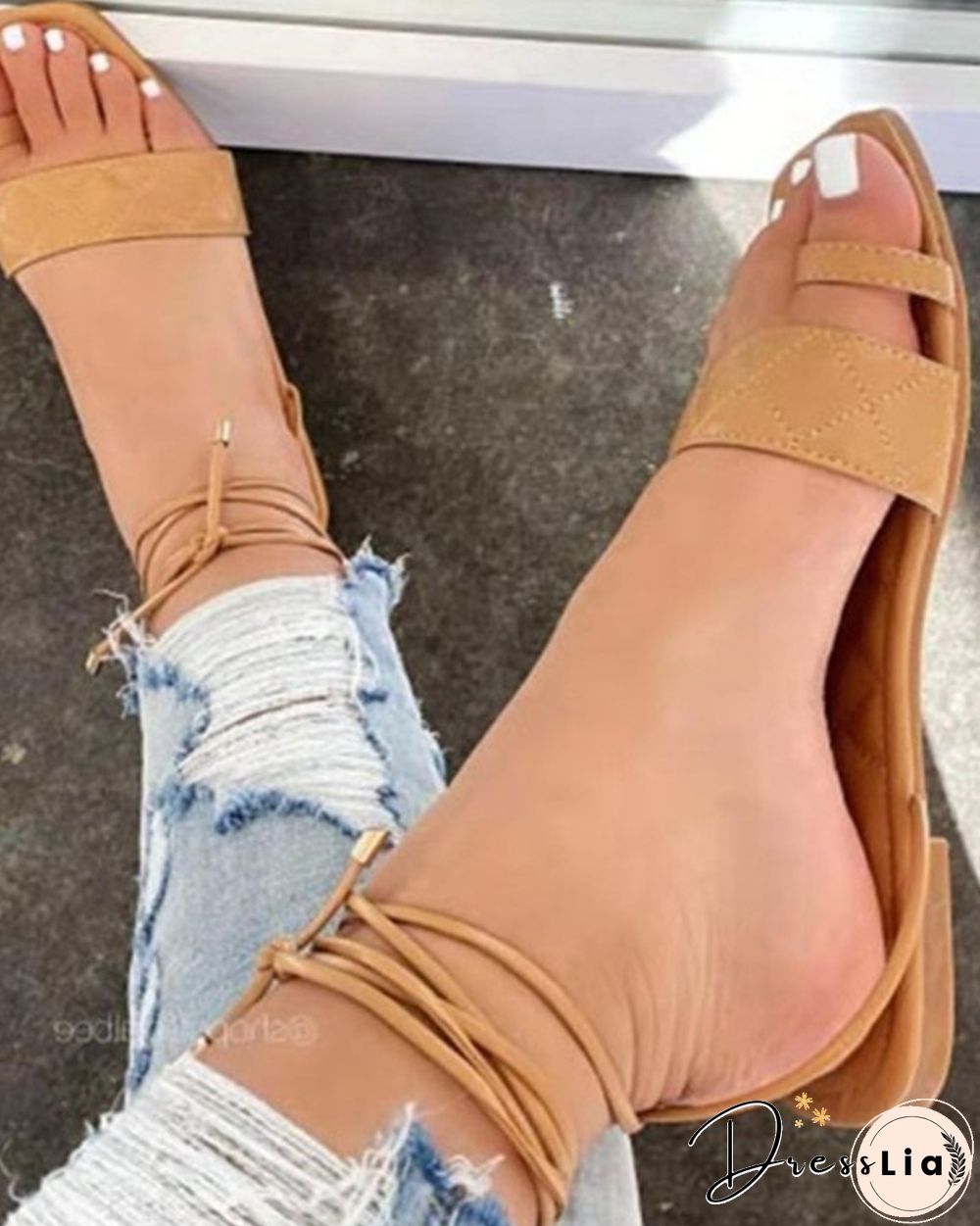 Solid Toe Post Square-toe Flat Sandals
