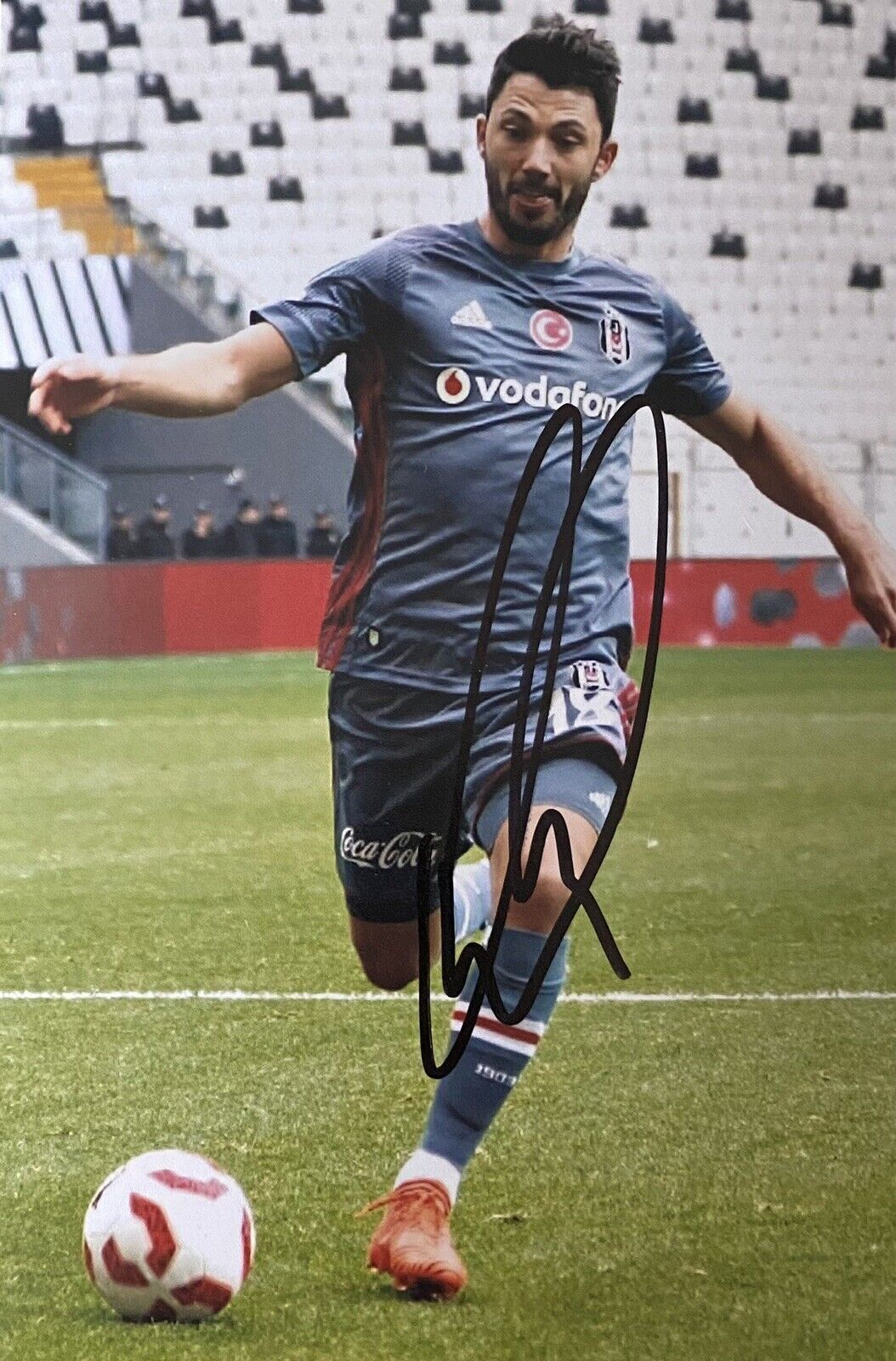 Tolgay Arslan Hand Signed Besiktas 6X4 Photo Poster painting