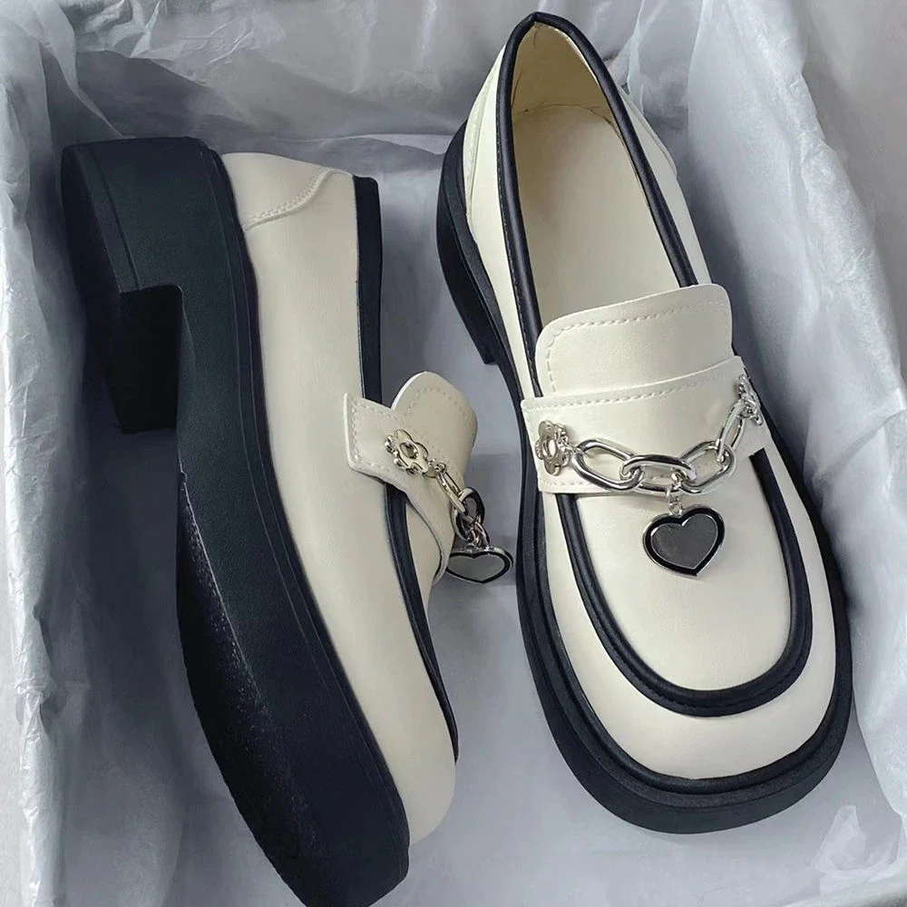 Breakj 2022 Lolita shoes NEW chain heart loafers women platform shoes cute Japanese JK uniform leather shoes students mary janes shoes