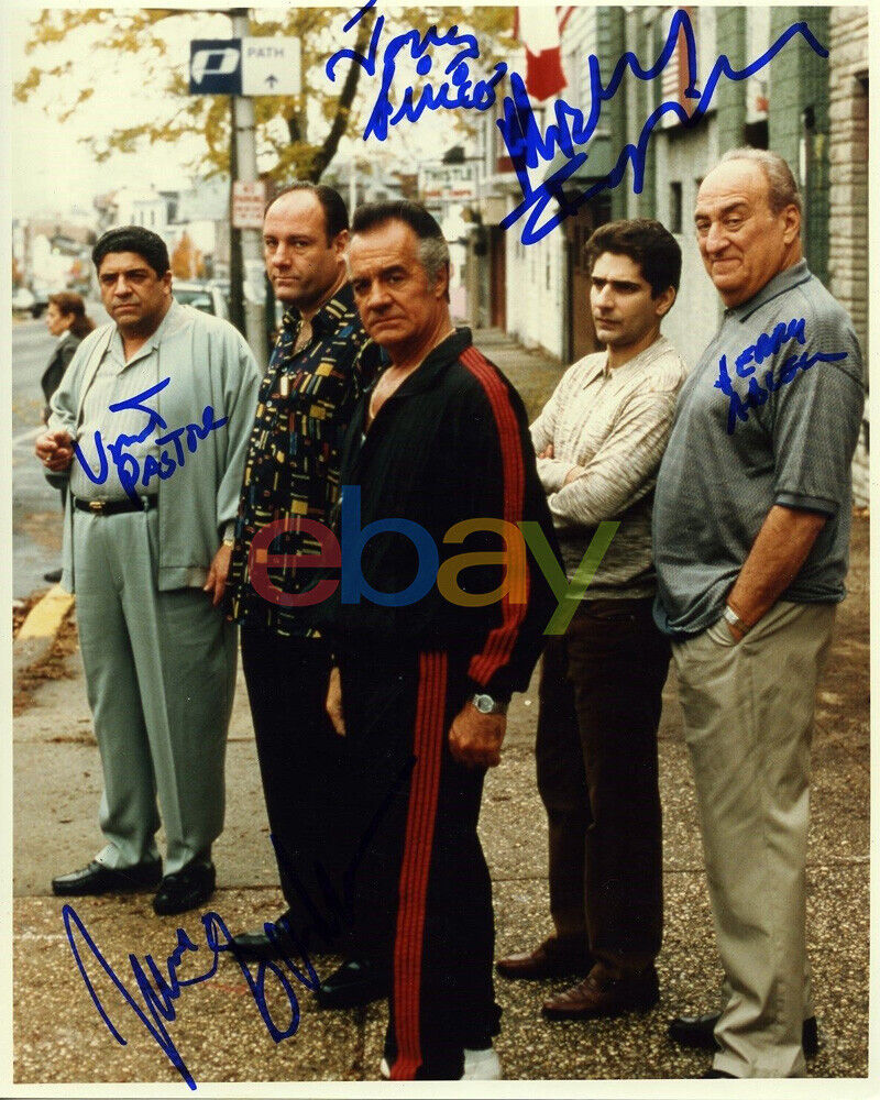 THE SOPRANOS SIGNED CAST Photo Poster painting JAMES GANDOLFINI AND MAFIA CREW! RARE!! reprint