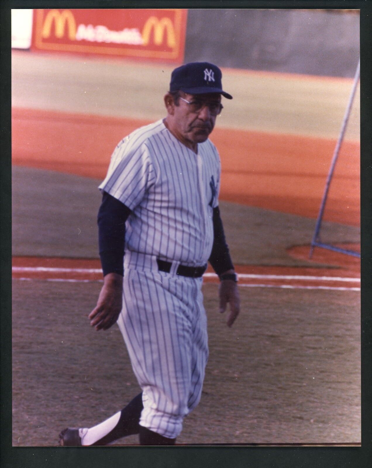 Yogi Berra 1985 Original 8 x 10 Photo Poster painting New York Yankees