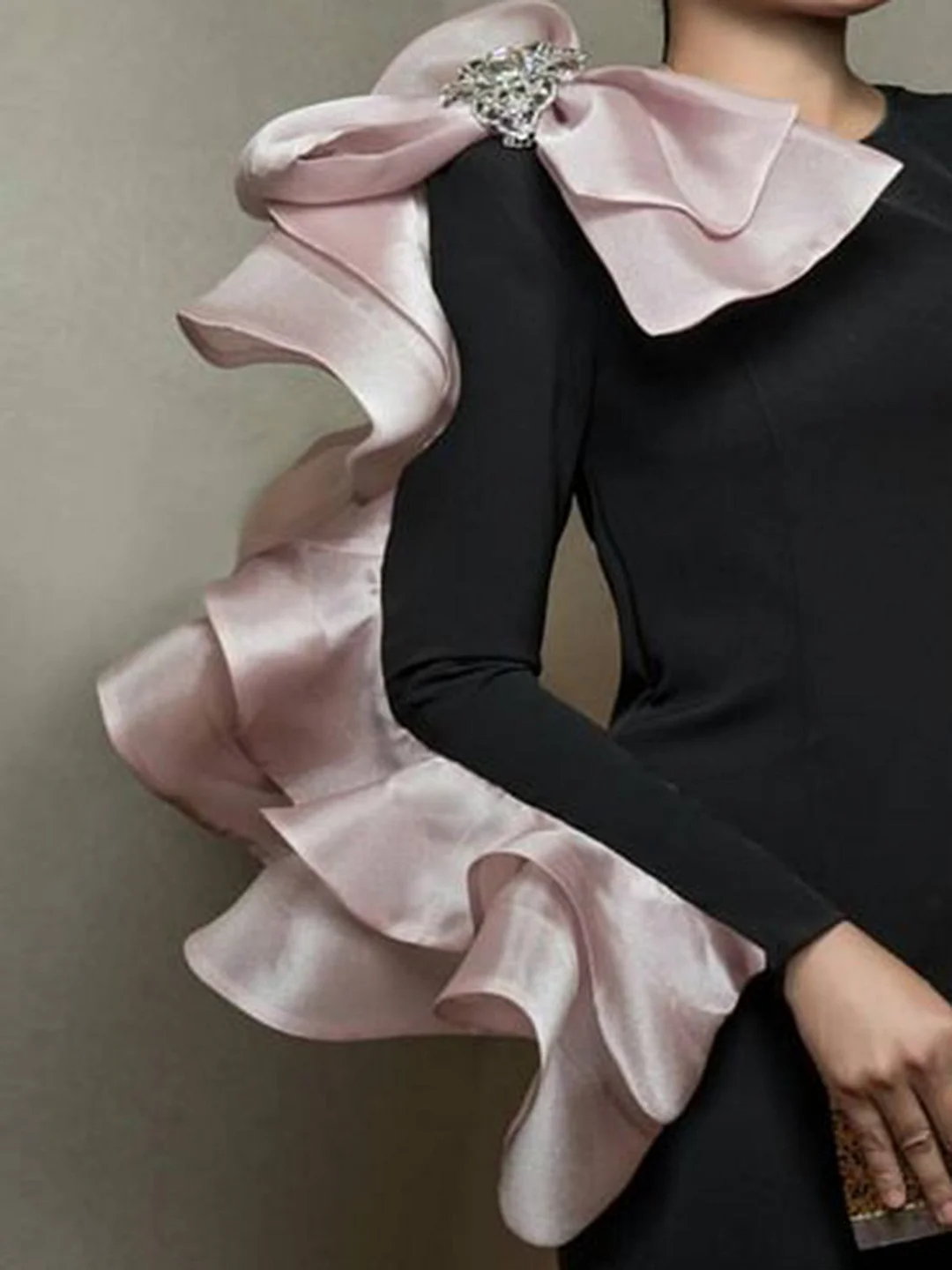 Paneled Color-block Ruffled Bow Top