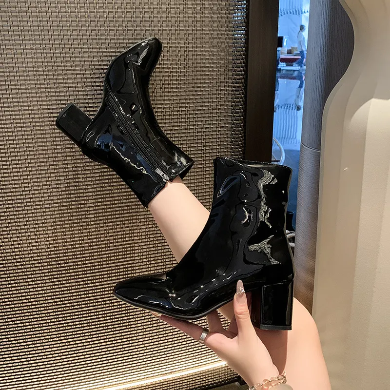 Breakj Breakj Winter New Korean Version Of High-Heeled Thin Boots Fashion Short Boots Women's Large Size Shoes Bright Leather Side Zipper Coarse