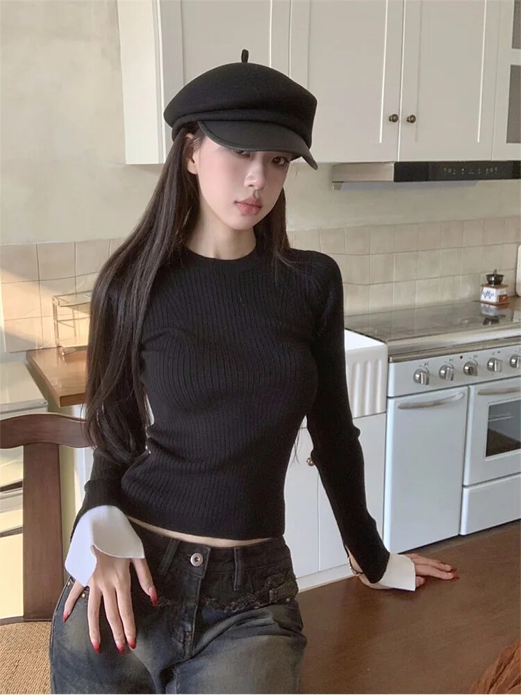 Women Fashion Loose Classical O-Neck Sweater Vintage Flare Sleeve Slim Pullovers Chic Autumn Winter Solid Sweater Y2K Streetwear