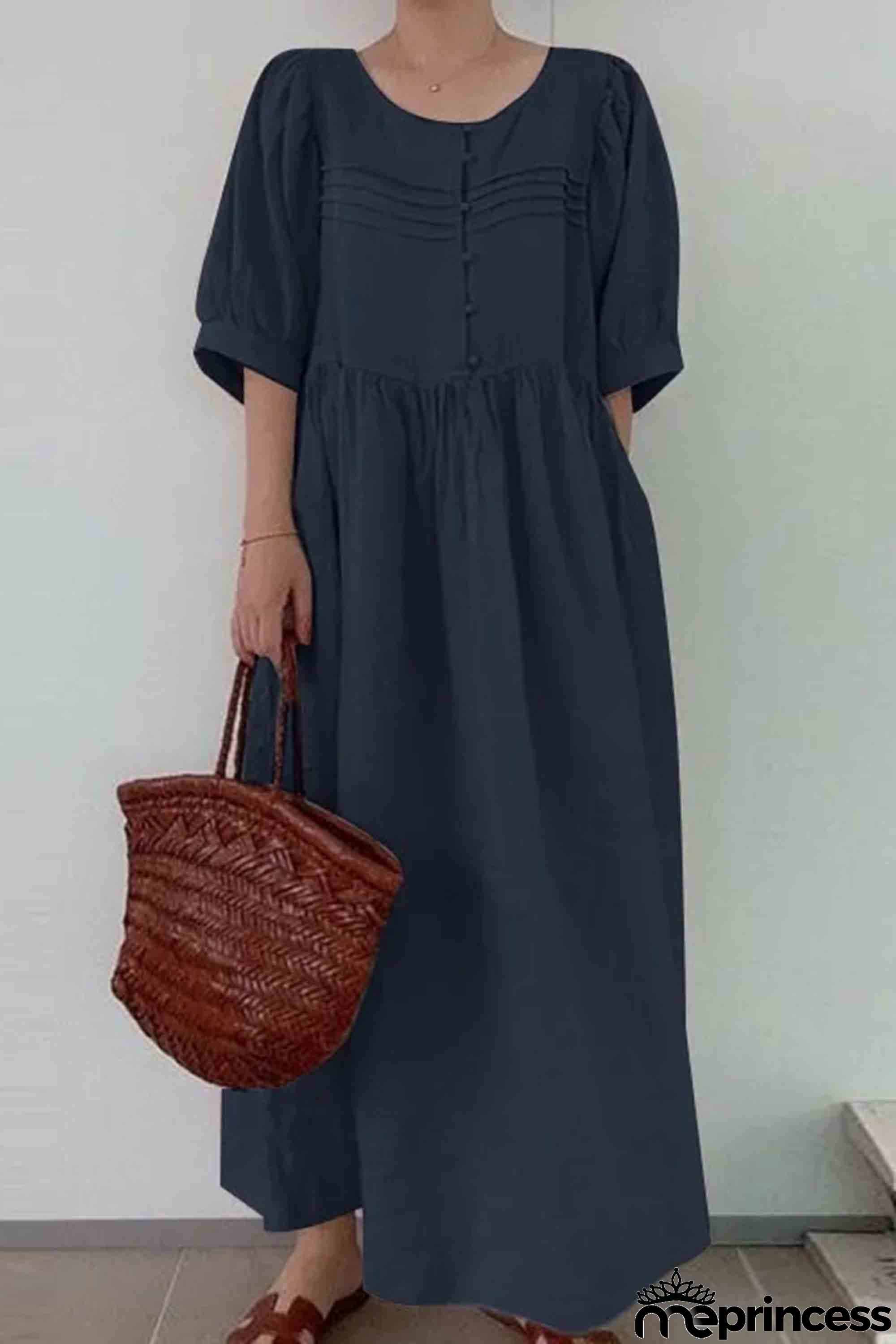 Elegant and trendy Dress