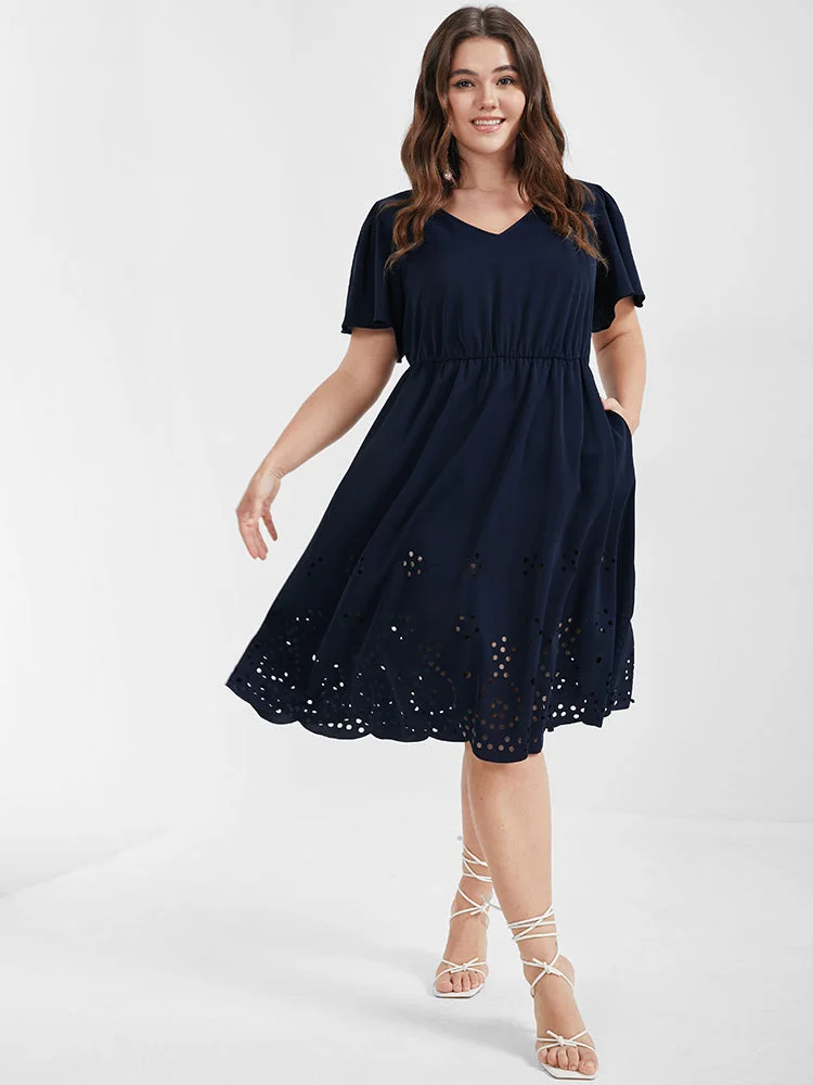 Solid Ruffles Pocket Broderie Anglaise Knee Dress