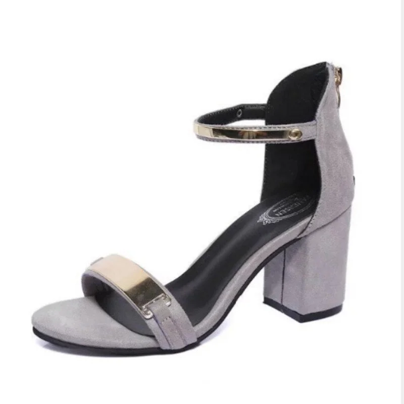 2022 Sandals Women Summer Square Chunky Heels Red Black Buckle Ankle Strap High Block Heel Open Toe Party Sandals Woman Pump