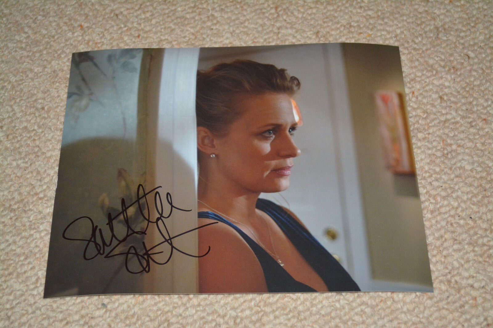 SAMANTHA SMITH signed autograph In Person 8x10 20x25 cm SUPERNATURAL