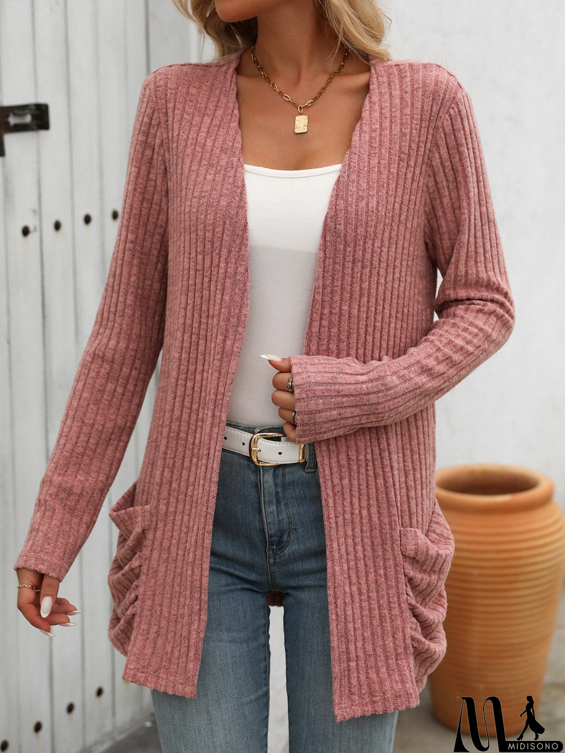 MidiSono - Chic and Versatile garment