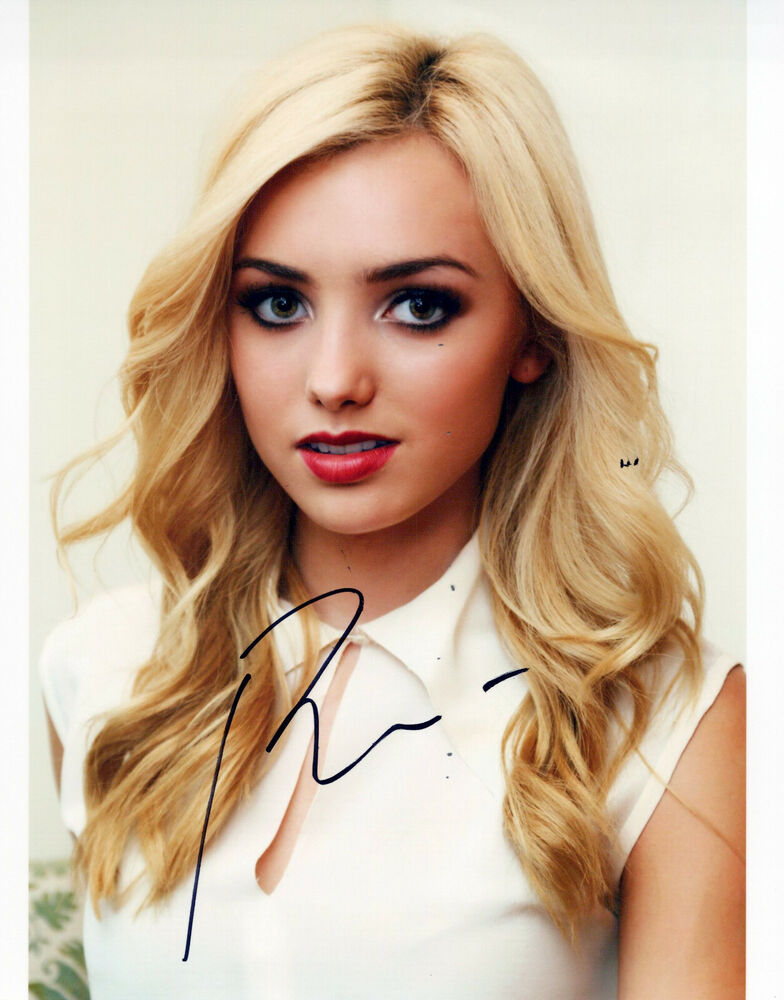 Peyton List glamour shot autographed Photo Poster painting signed 8x10 #12