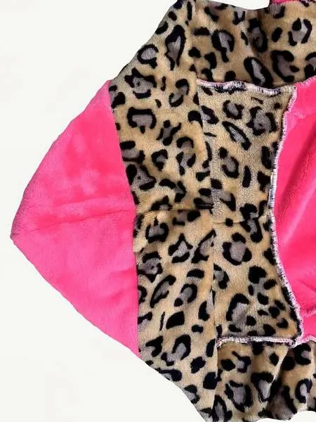 Women's Leopard Print Thermal Lined Bathrobe, Casual Soft Comfortable Long Sleeve Belted Robe, Women's Sleepwear for Fall & Winter Women's Leopard Print Thermal Lined Bathrobe, Casual Soft Comfortable Long Sleeve Belted Robe, Women's Sleepwear for Fall & Winter