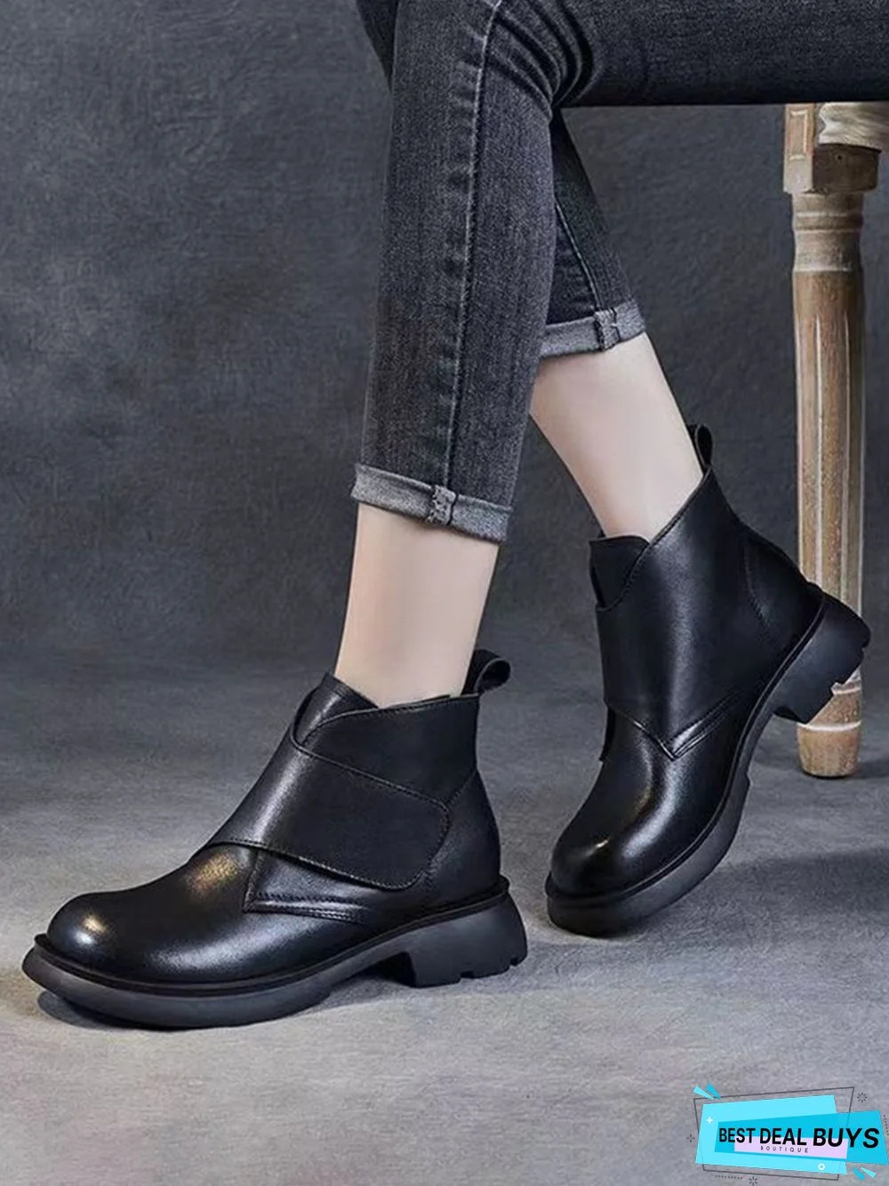 Vintage Hook-and-loop Fastener Combat Boots