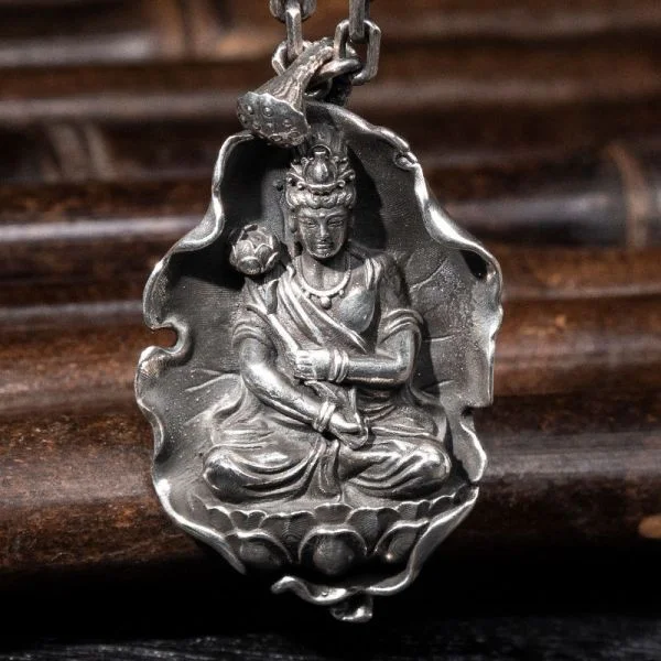 Sterling Silver Guanyin Budhha Nativity Pendant Necklace