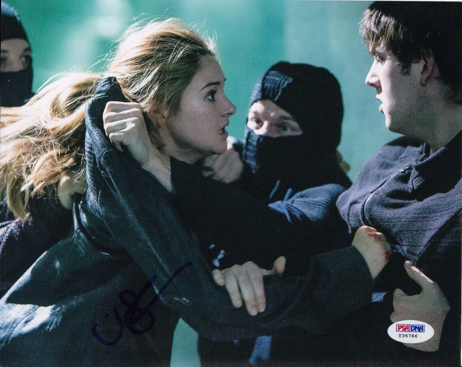 Shailene Woodley autographed Divergent Insurgent Tris 8x10 Photo Poster painting PSA/DNA Y35766