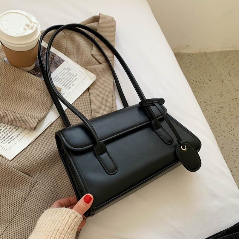 էѧӧܧ Small Fashion PU Leather Underarm Crossbody Bag for Women 2021 Luxury Trendy  Baguette Shoulder Handbags and Purses