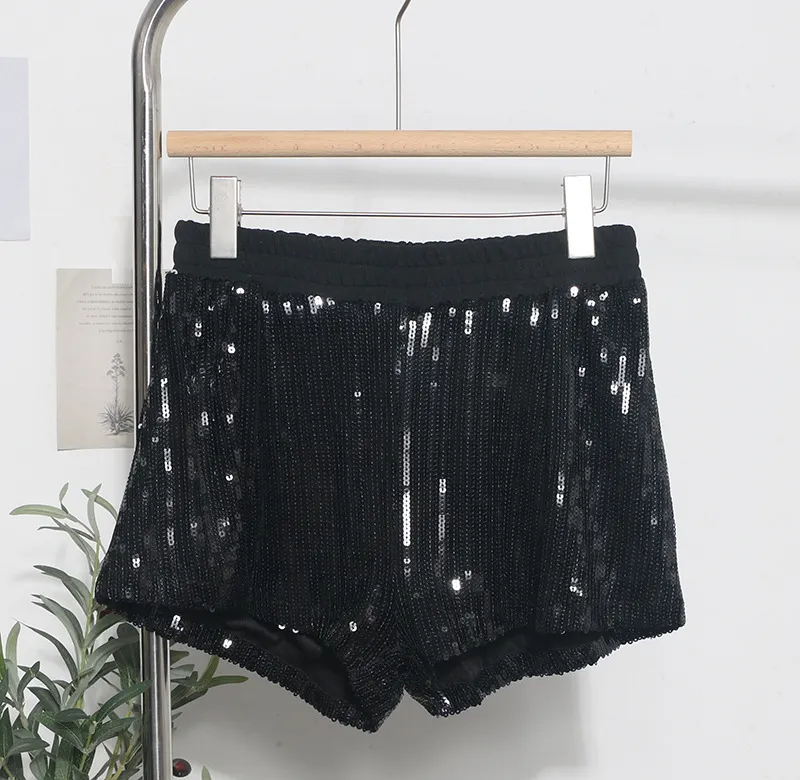 Nigikala Nigikala Shooting Babes Shiny Shiny Splicing Loose Waist Shorts Design Feel Thin Broad Leg Hot Pants 9053