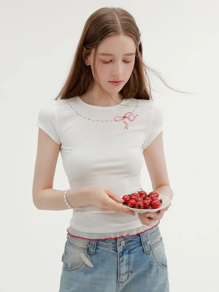 White cherry print slim-fit short-sleeved top