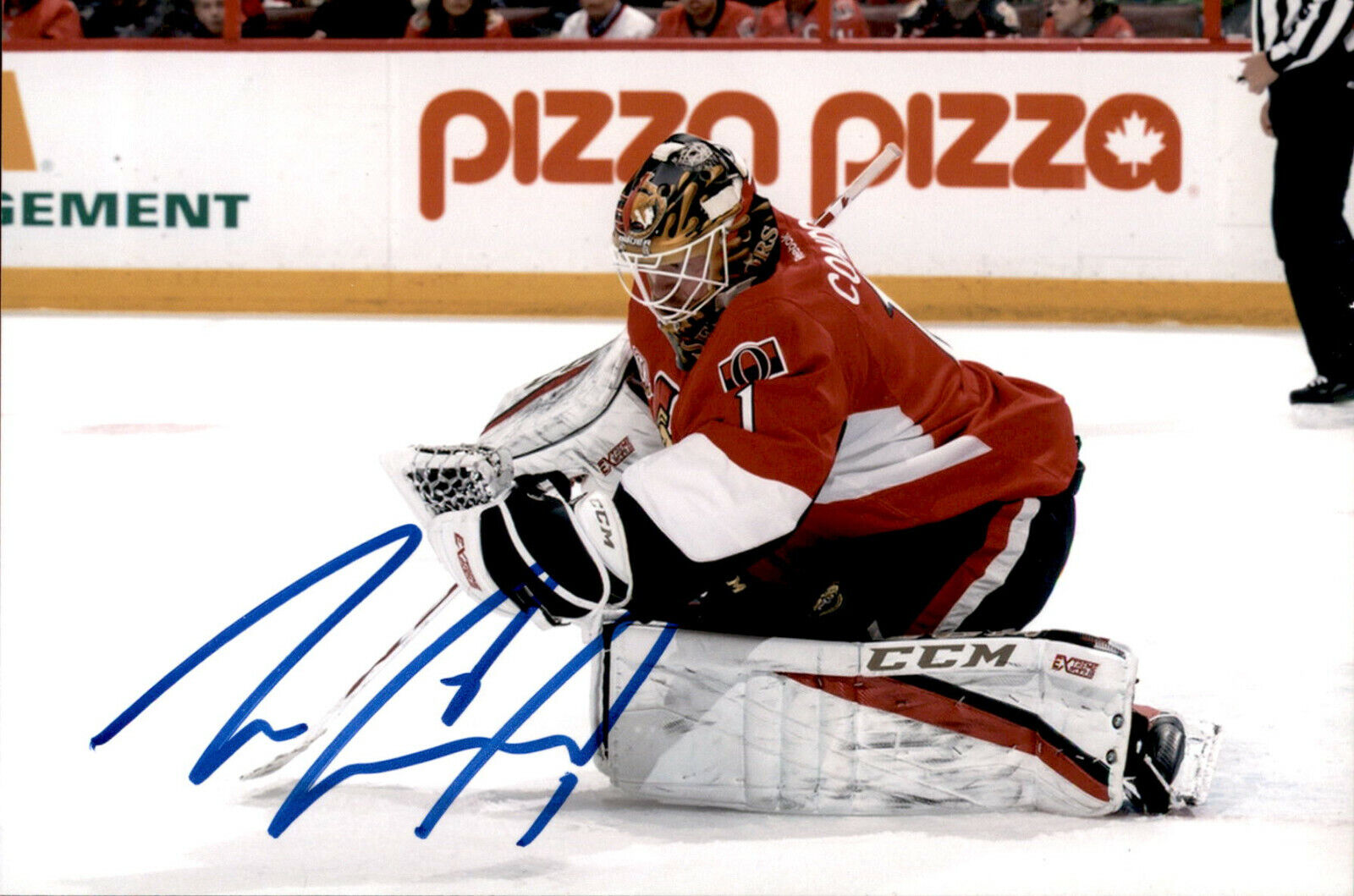 Mike Condon SIGNED 4X6 Photo Poster painting OTTAWA SENATORS #5