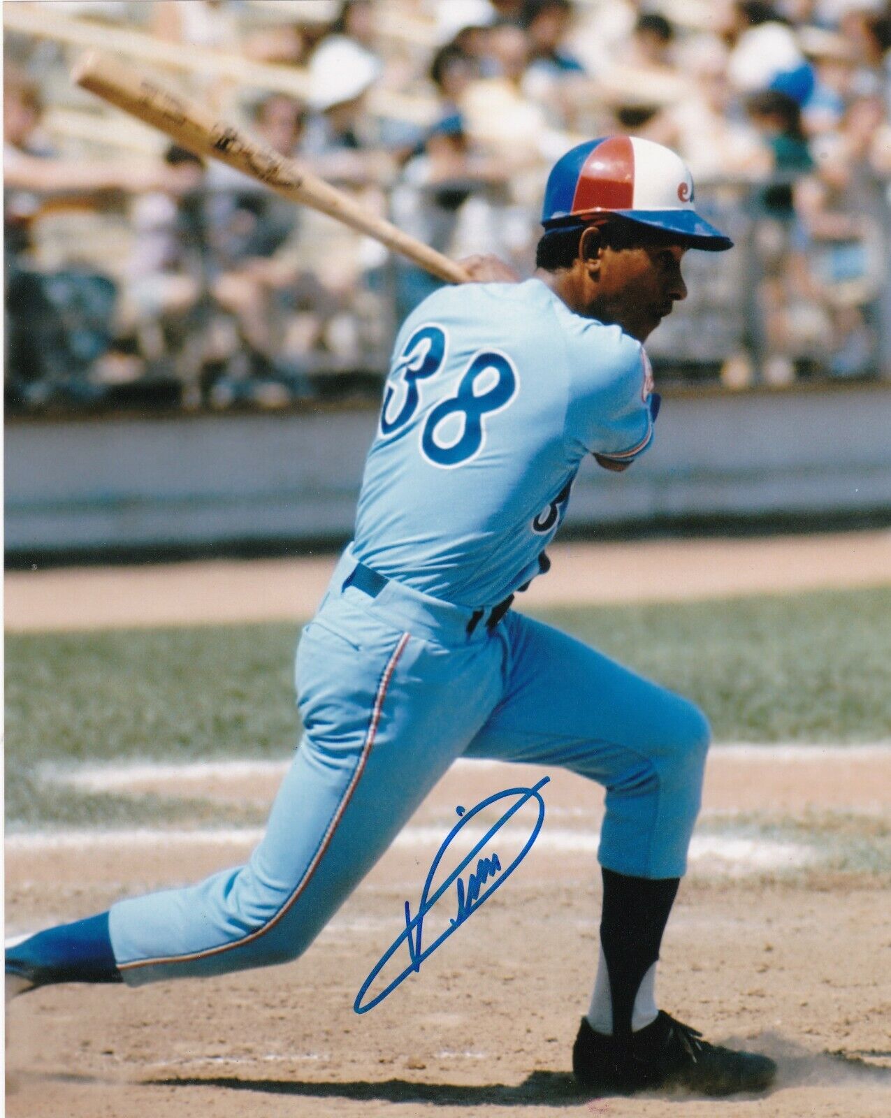 PEPE FRIAS MONTREAL EXPOS ACTION SIGNED 8x10