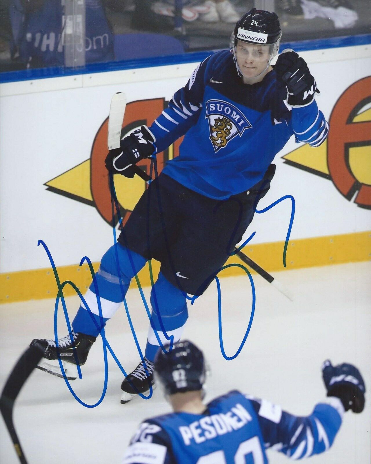 Kaapo Kakko Signed 8x10 Photo Poster painting Team Finland 2019 World Champion Autographed COA