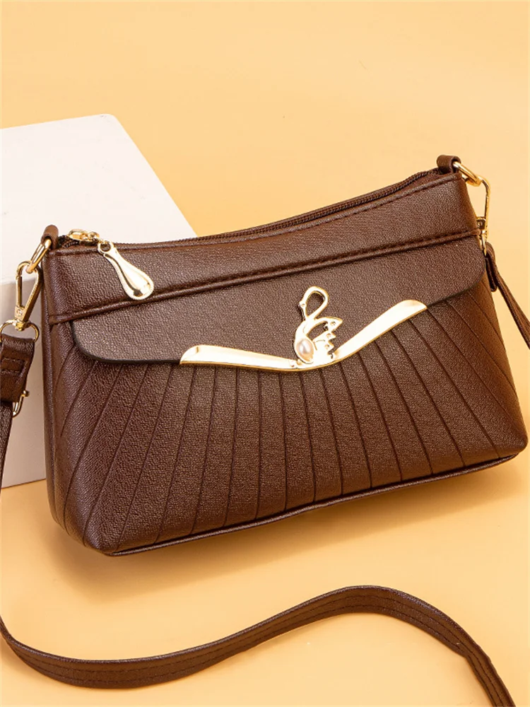 Elegant Swan Buckle Pleated Crossbody Bag