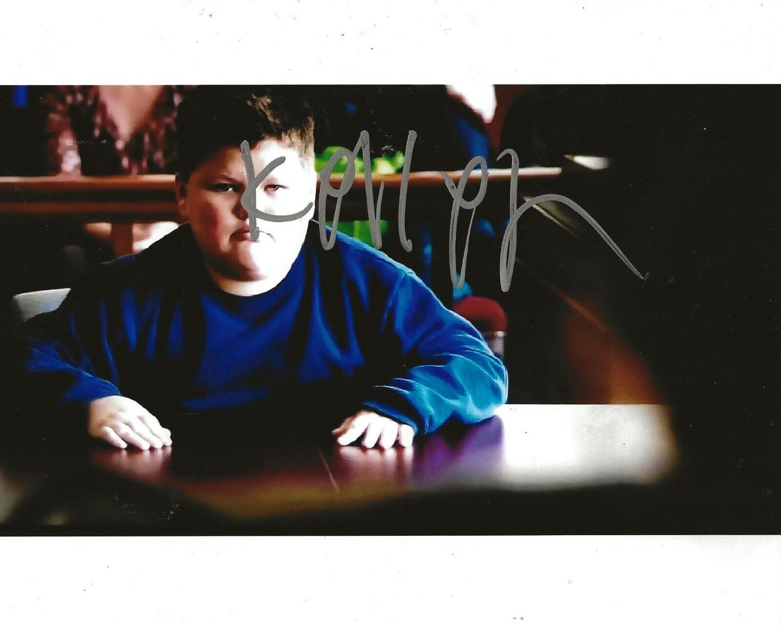 Kellen Michael signed Shameless 8x10 Photo Poster painting autographed Chuckie Slott 2