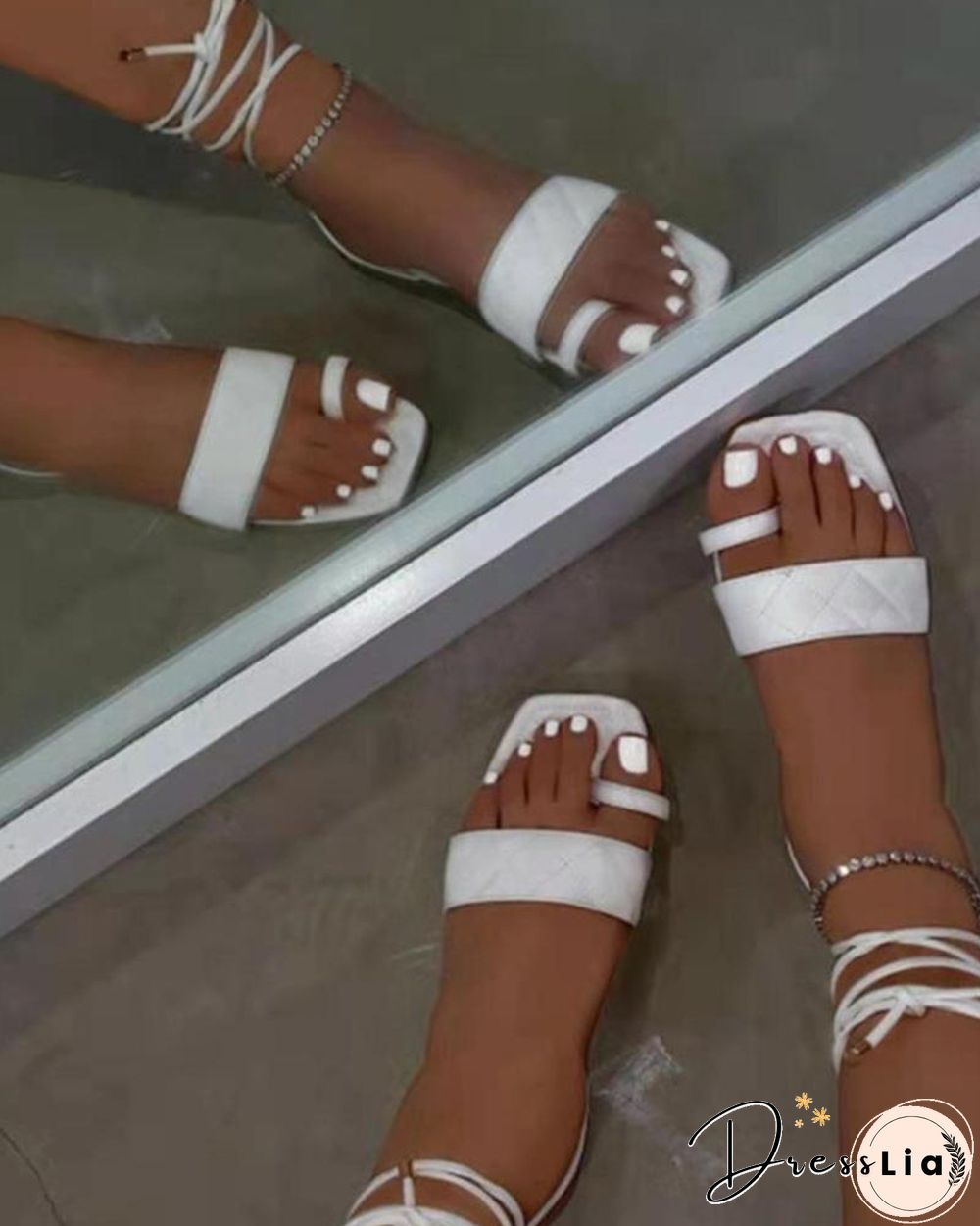 Solid Toe Post Square-toe Flat Sandals