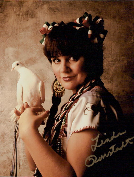 Linda Ronstadt signed 8x10 Photo Poster painting In-person