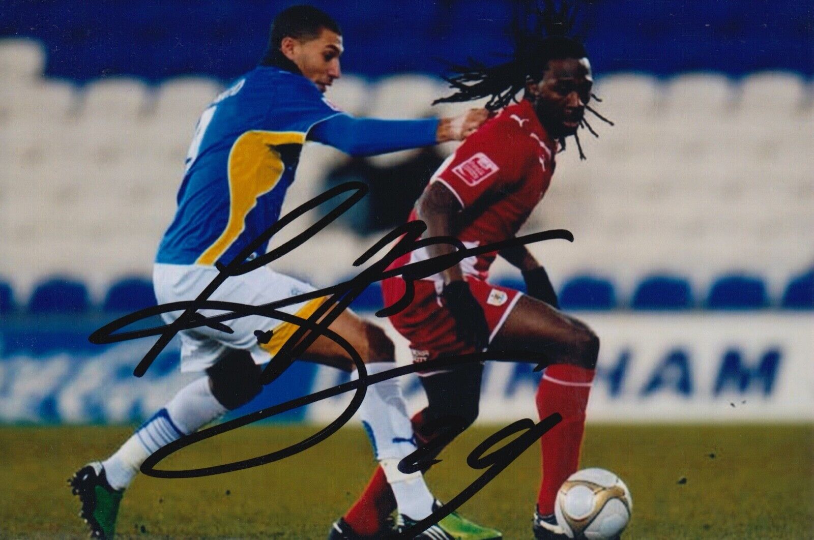 EVANDER SNO HAND SIGNED 6X4 Photo Poster painting - FOOTBALL AUTOGRAPH - BRISTOL CITY 4.