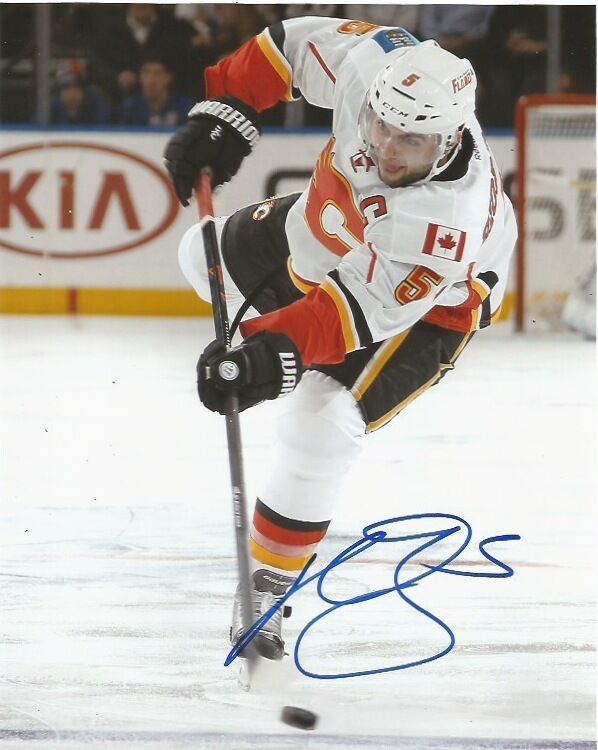 Calgary Flames Mark Giordano Autographed Signed 8x10 Photo Poster painting COA D