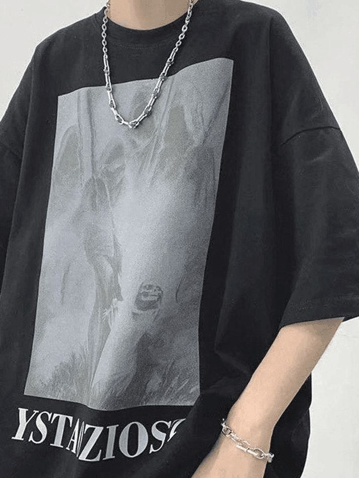 Brownm Men's Mist Ghost Graphic Tee