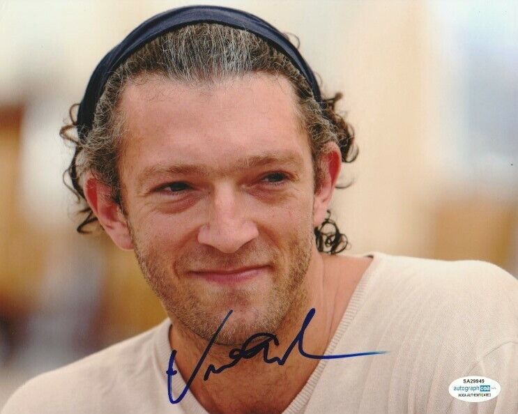 VINCENT CASSEL SIGNED 8x10 Photo Poster painting! EASTERN PROMISES MESRINE ACOA COA EXACT PROOF!