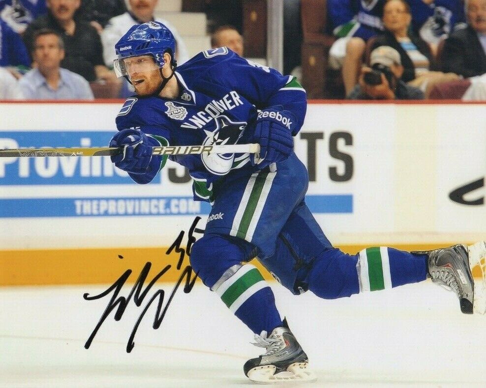 Vancouver Canucks Jannik Hansen Signed Autographed 8x10 Photo Poster painting COA #3