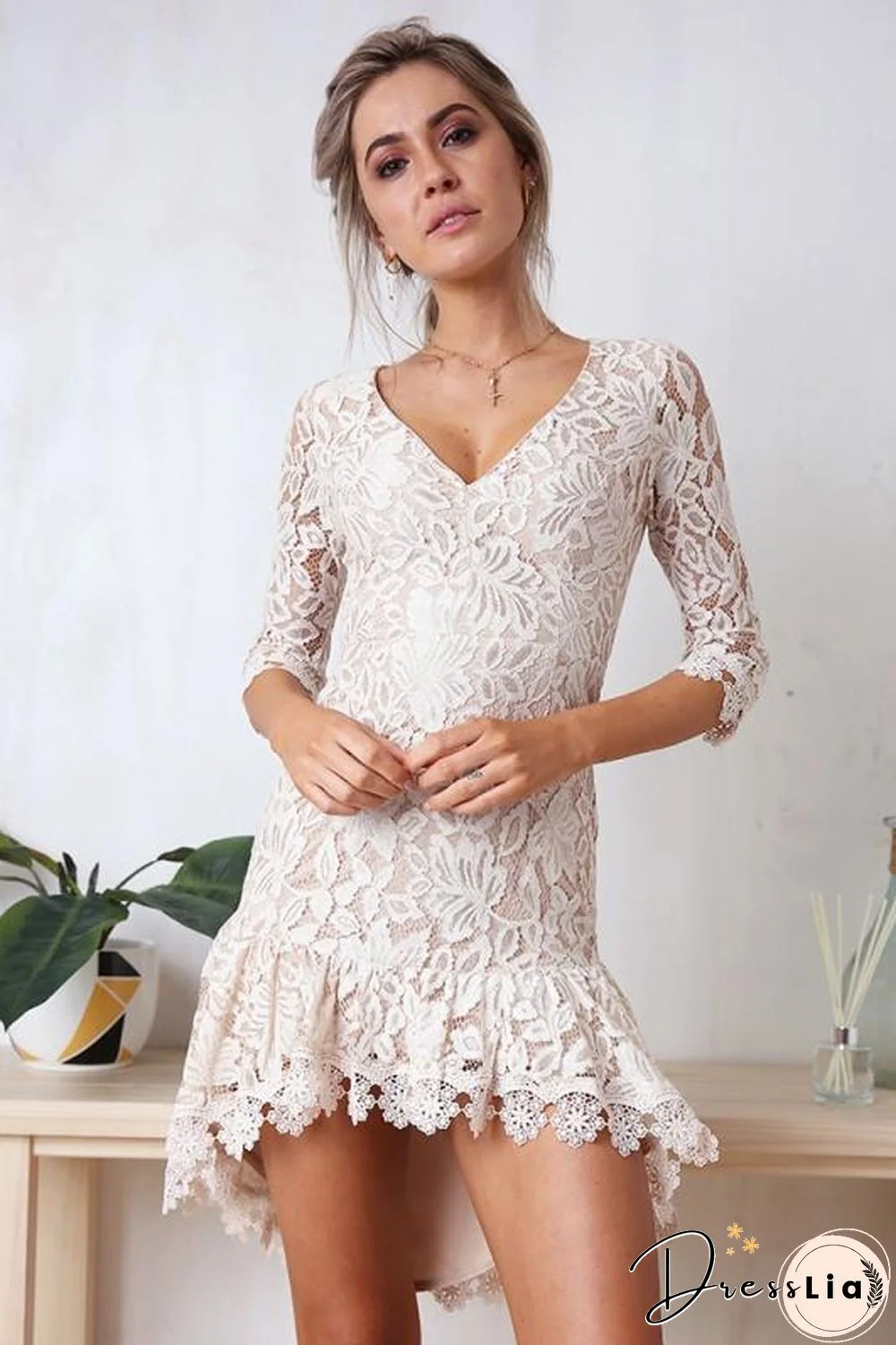 Women'S Lace V-Neck Mini Dress
