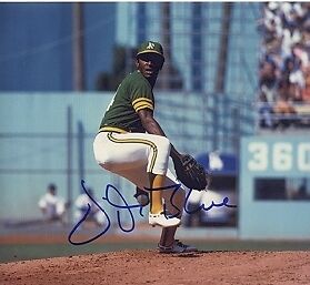 VIDA BLUE OAKLAND A'S ACTION SIGNED 8x10