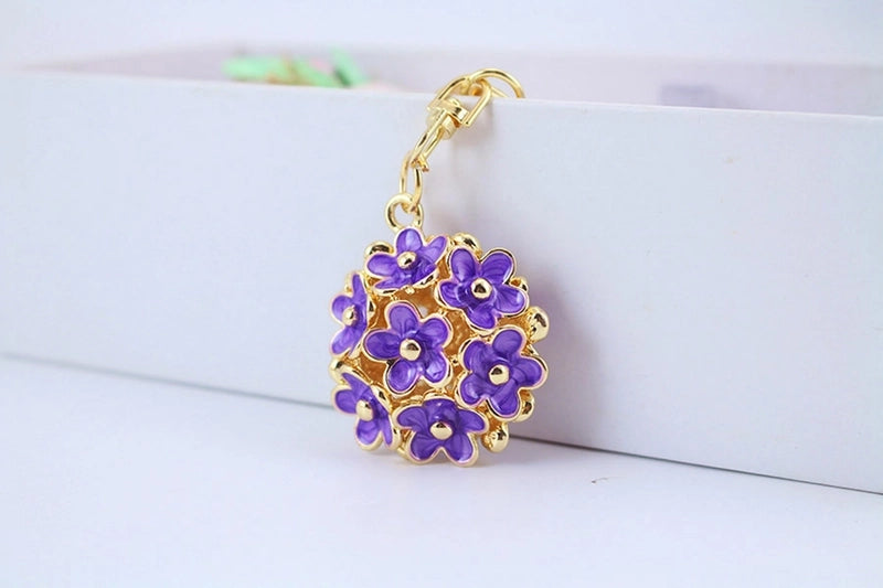 Cute Flower Alloy Women’s Keychain